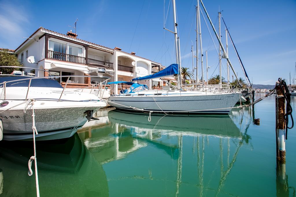 Vista Roses Mar - Casa Pescador Villa Empuriabrava Exteriör bild